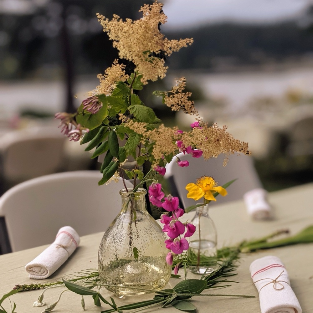 2 linen tablecloths
